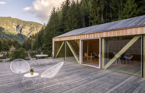 HQ_B6A7222.png hq_b6a7222.png